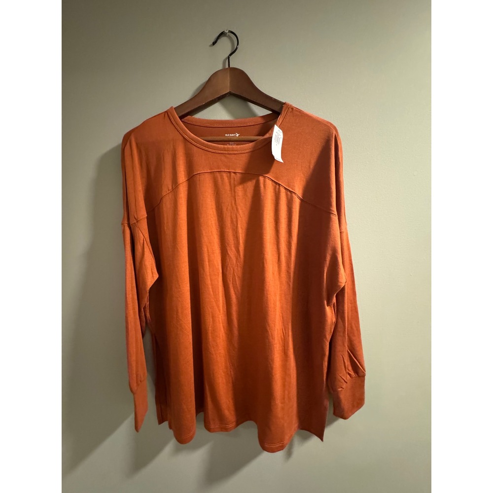 Old Navy Active Top Ultralite Go-Dry Long Sleeve Small Orange Womens